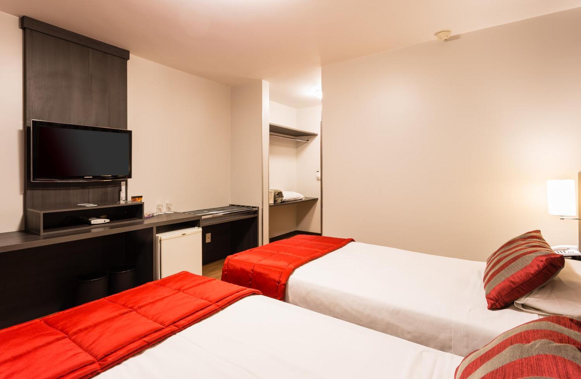 Hotel Faial Prime Suítes